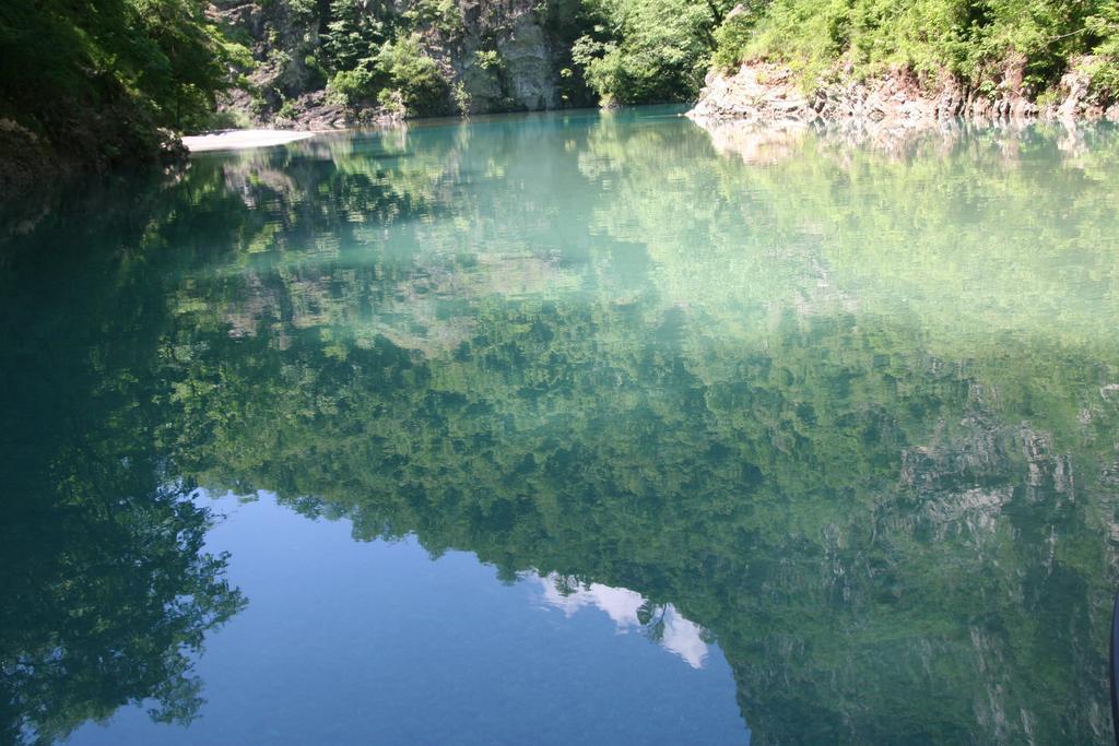 Park Blini Shala River Moll' e Shoshit Exteriör bild